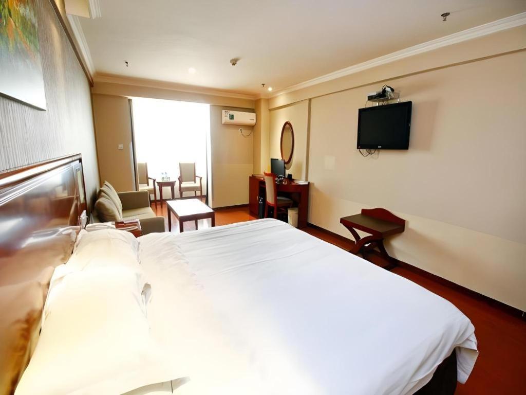 Greentree Inn Xi'An Bell And Drum Tower Food Street Ancient City Wall Ximen Express Hotel Exteriör bild