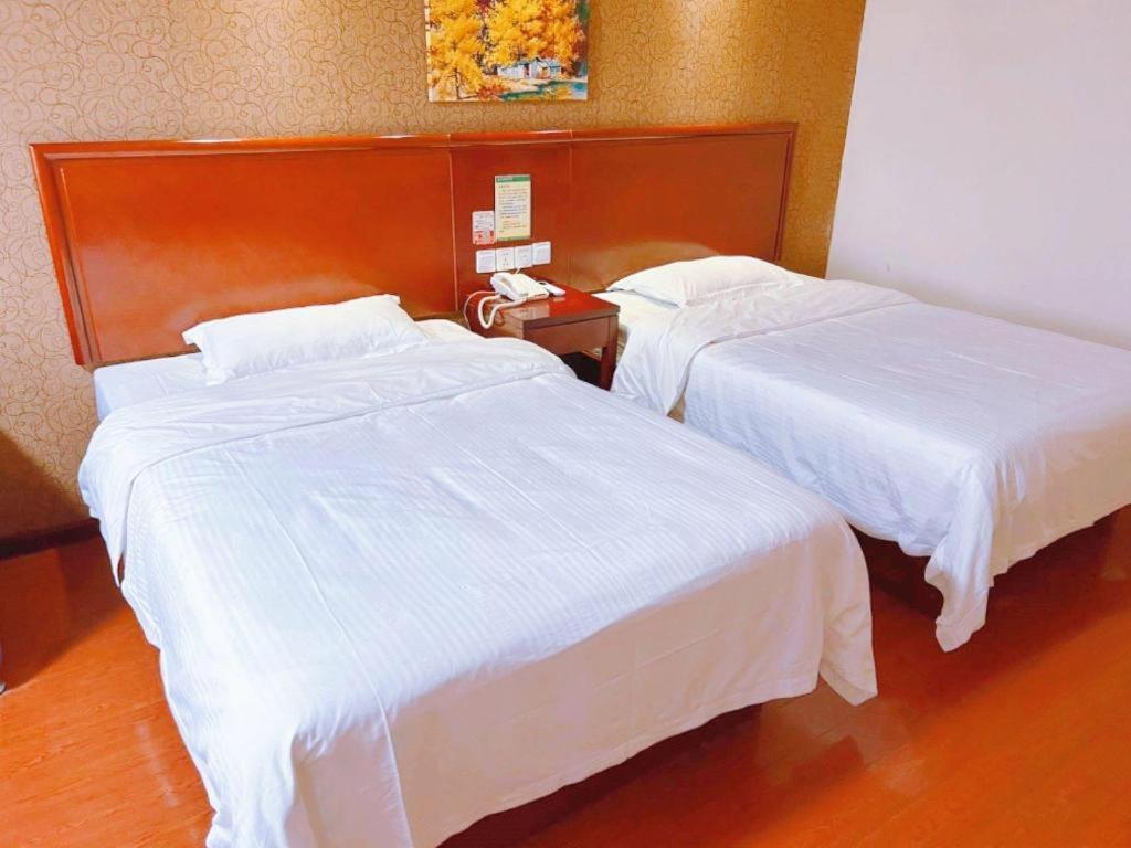 Greentree Inn Xi'An Bell And Drum Tower Food Street Ancient City Wall Ximen Express Hotel Exteriör bild