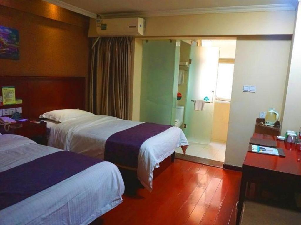 Greentree Inn Xi'An Bell And Drum Tower Food Street Ancient City Wall Ximen Express Hotel Exteriör bild