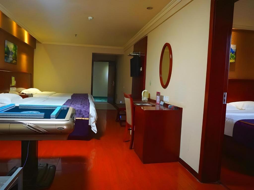 Greentree Inn Xi'An Bell And Drum Tower Food Street Ancient City Wall Ximen Express Hotel Exteriör bild