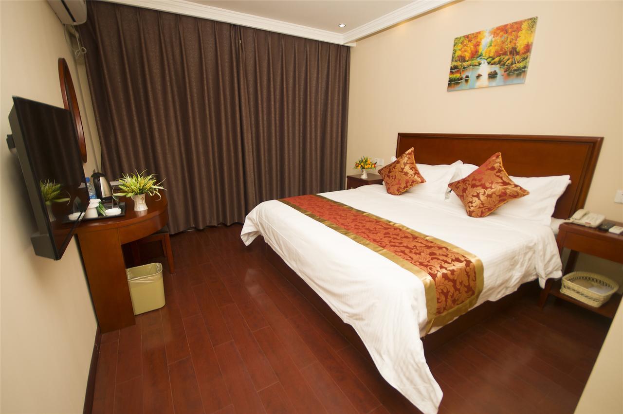 Greentree Inn Xi'An Bell And Drum Tower Food Street Ancient City Wall Ximen Express Hotel Exteriör bild