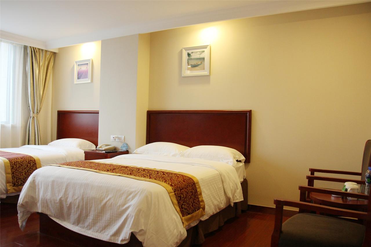 Greentree Inn Xi'An Bell And Drum Tower Food Street Ancient City Wall Ximen Express Hotel Exteriör bild