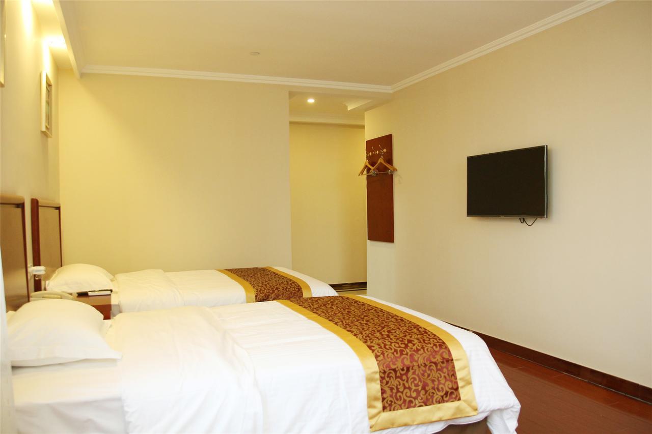 Greentree Inn Xi'An Bell And Drum Tower Food Street Ancient City Wall Ximen Express Hotel Exteriör bild